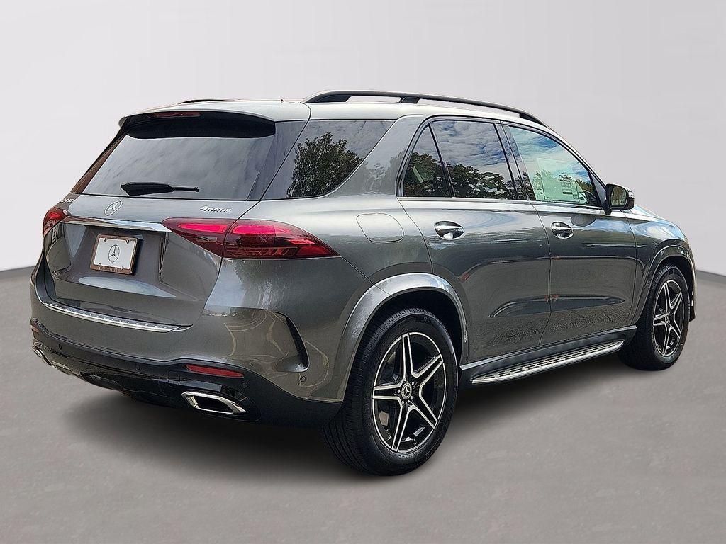 new 2026 Mercedes-Benz GLE 450 car, priced at $81,770