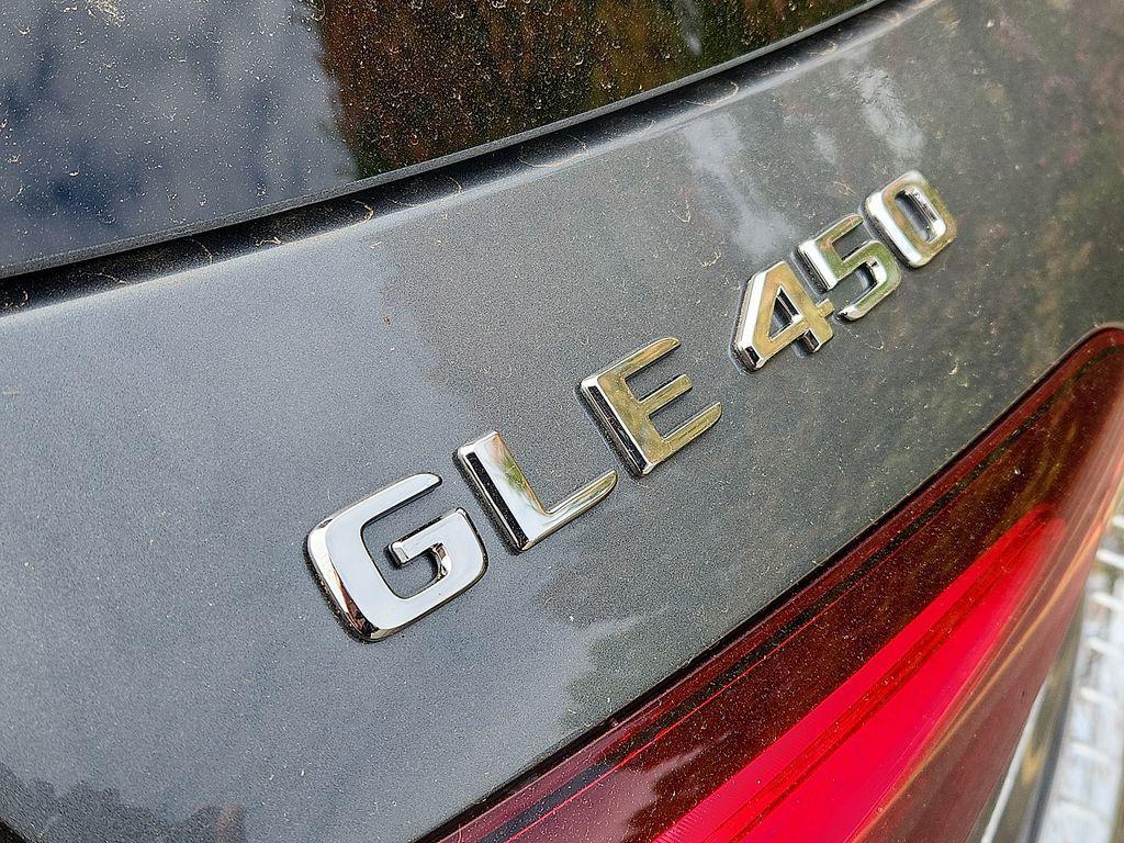 new 2026 Mercedes-Benz GLE 450 car, priced at $81,770