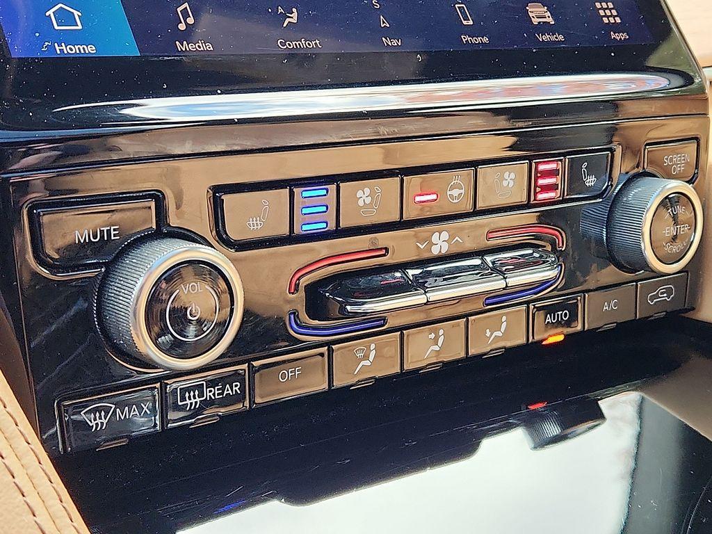 used 2022 Jeep Grand Cherokee L car, priced at $43,300