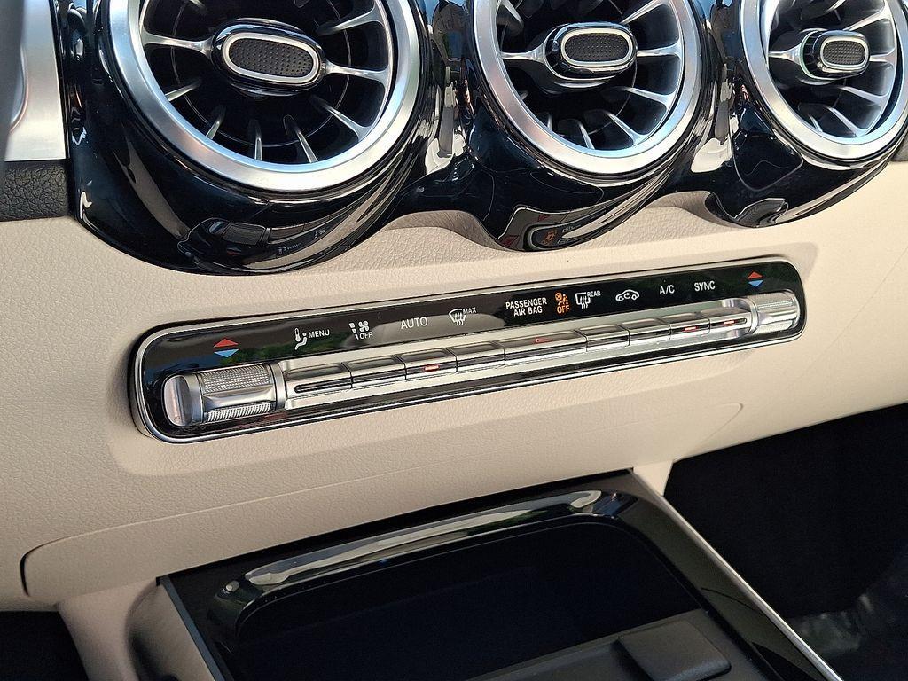 used 2023 Mercedes-Benz GLB 250 car, priced at $31,400