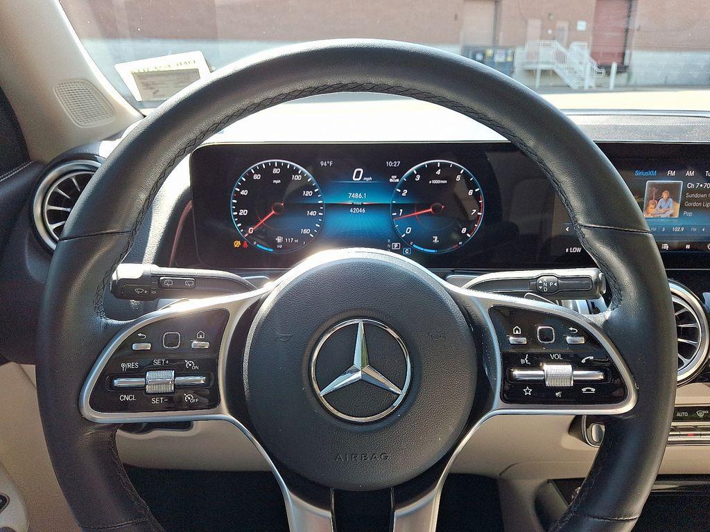 used 2023 Mercedes-Benz GLB 250 car, priced at $31,400