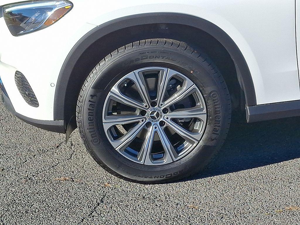 new 2026 Mercedes-Benz GLC 300 car, priced at $57,385