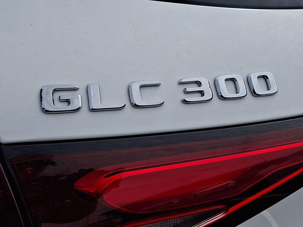 new 2026 Mercedes-Benz GLC 300 car, priced at $54,770