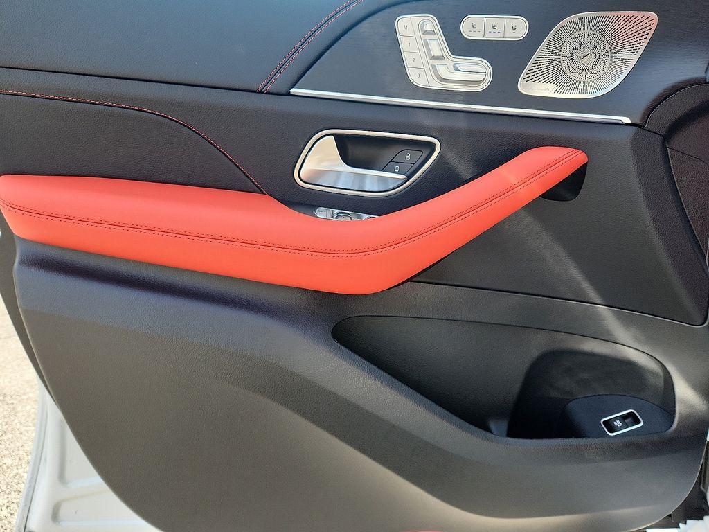 new 2026 Mercedes-Benz AMG GLE 53 car, priced at $99,280