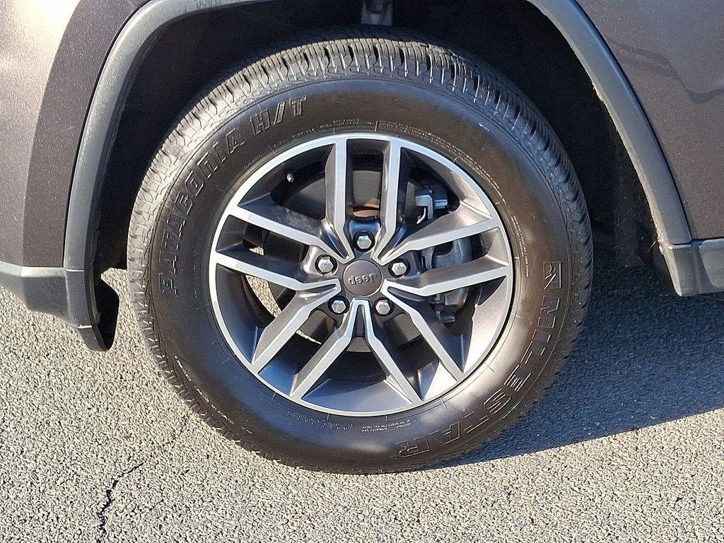 used 2019 Jeep Grand Cherokee car, priced at $15,500