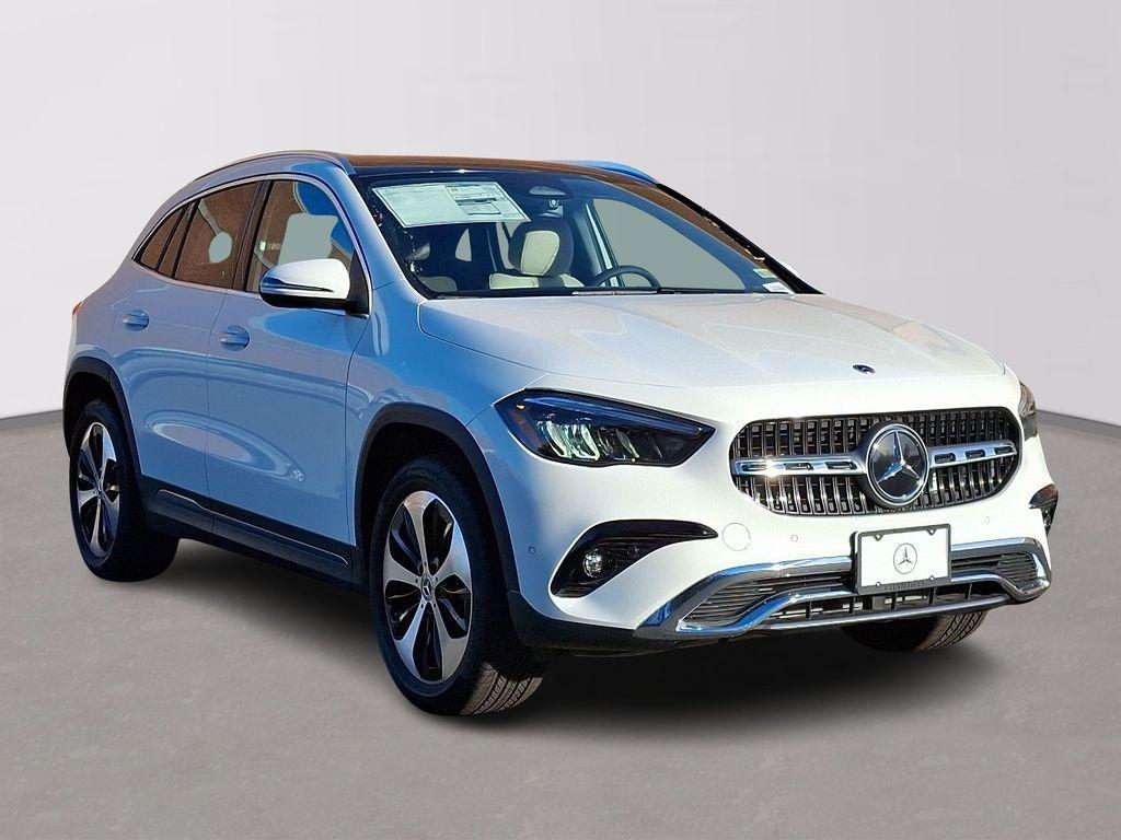 new 2025 Mercedes-Benz GLA 250 car, priced at $50,745