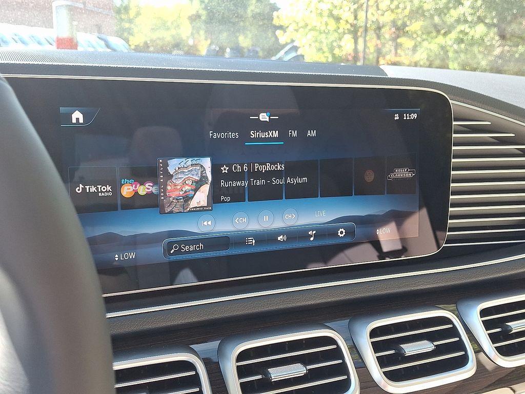 new 2026 Mercedes-Benz GLE 450 car, priced at $81,330