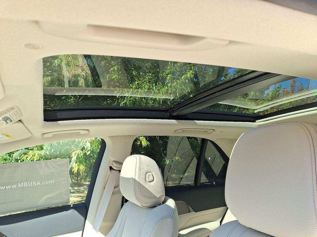 new 2026 Mercedes-Benz GLE 450 car, priced at $81,330