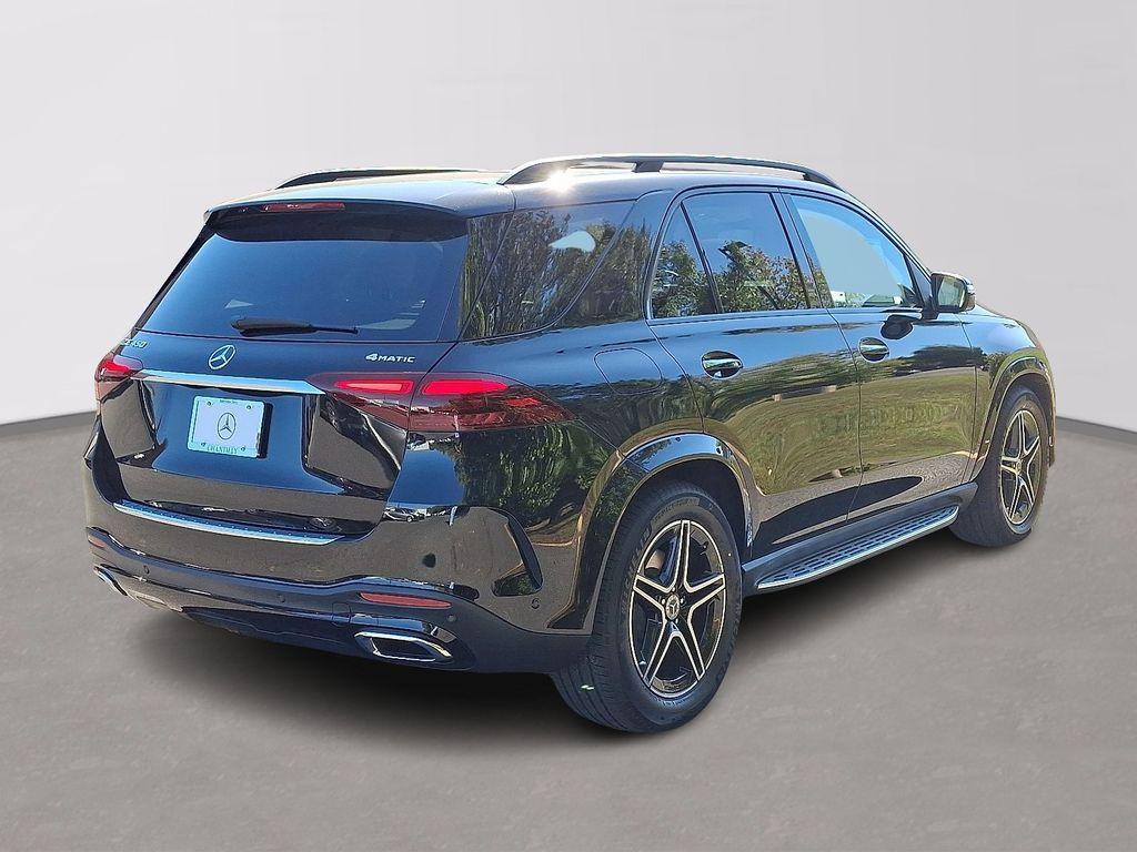 new 2026 Mercedes-Benz GLE 450 car, priced at $81,330