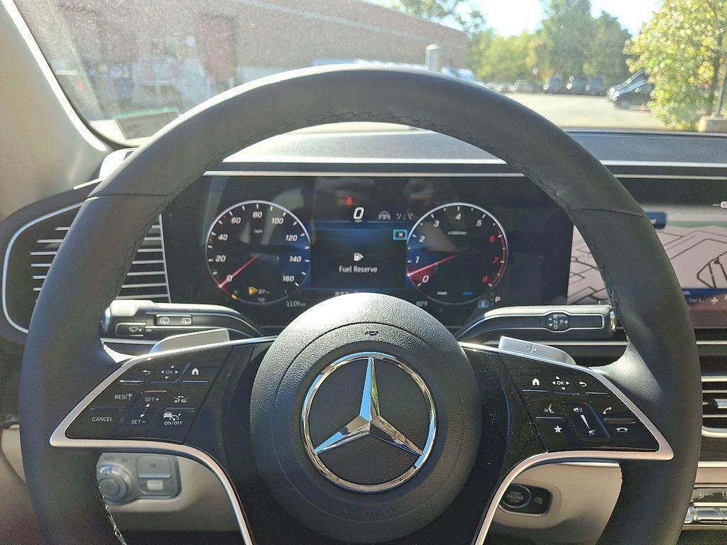 new 2026 Mercedes-Benz GLE 450 car, priced at $81,330