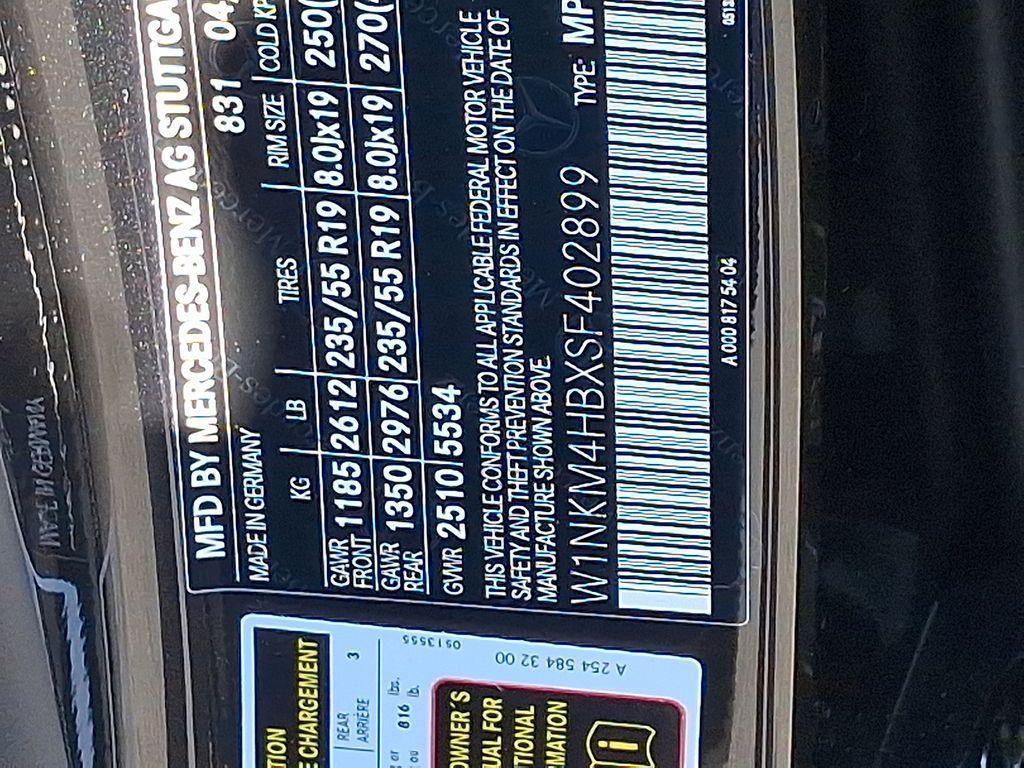 new 2025 Mercedes-Benz GLC 300 car, priced at $55,985