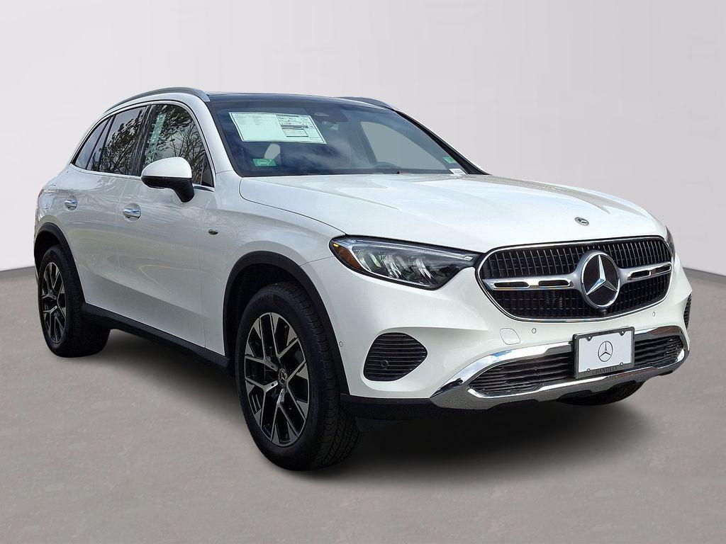 new 2025 Mercedes-Benz GLC 350e car, priced at $66,470