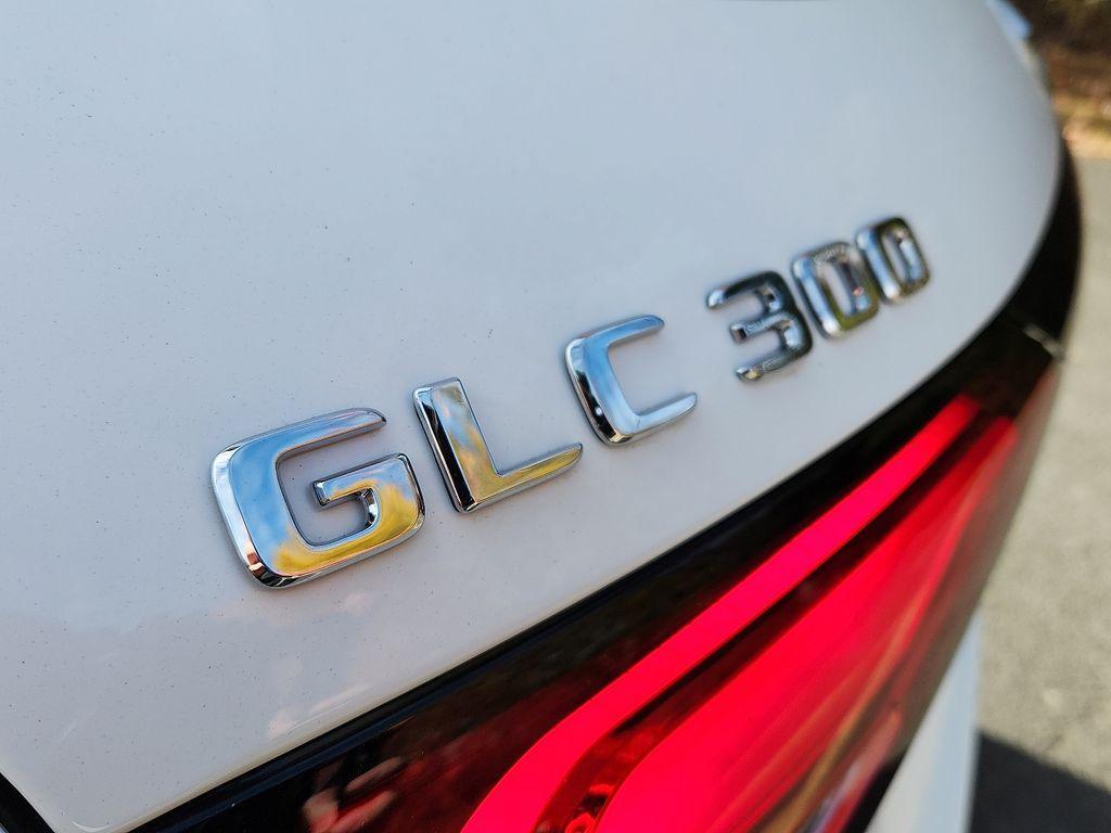 new 2026 Mercedes-Benz GLC 300 car, priced at $54,585