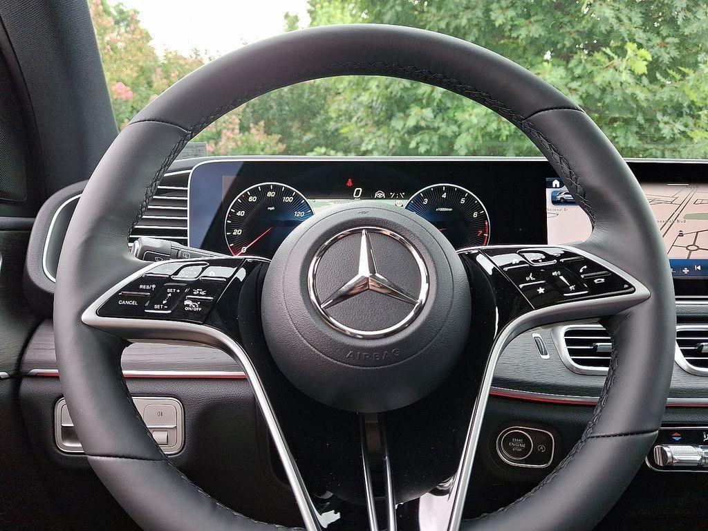 new 2026 Mercedes-Benz GLE 350 car, priced at $69,915