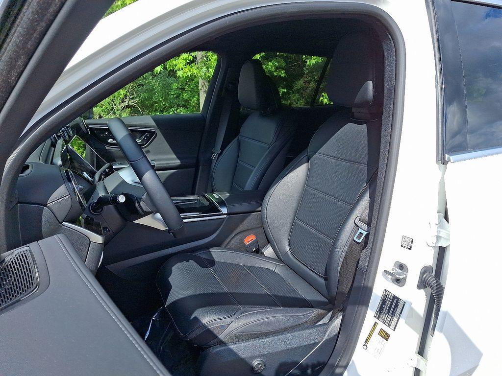 used 2024 Mercedes-Benz GLC 300 car, priced at $47,500