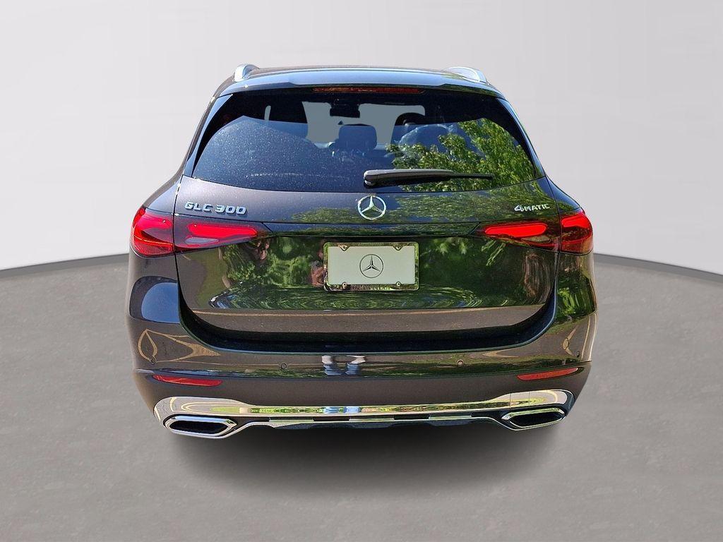 new 2025 Mercedes-Benz GLC 300 car, priced at $56,155