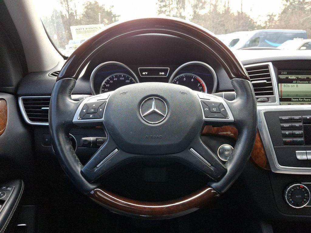 used 2014 Mercedes-Benz M-Class car