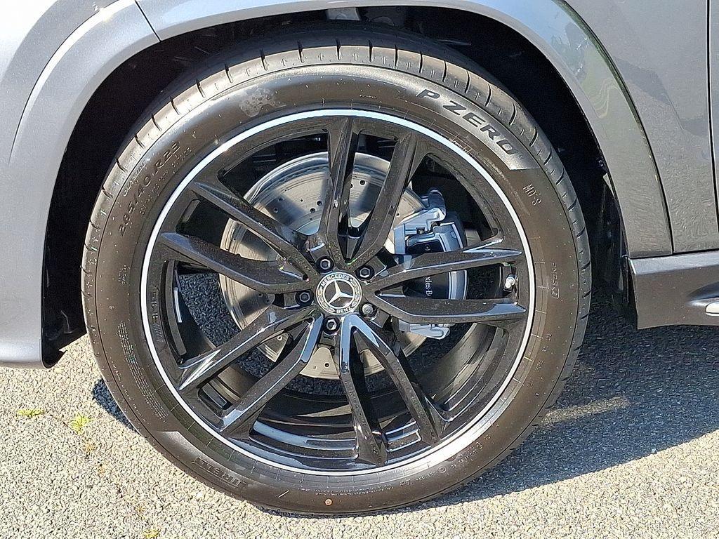 new 2025 Mercedes-Benz GLS 450 car, priced at $108,230