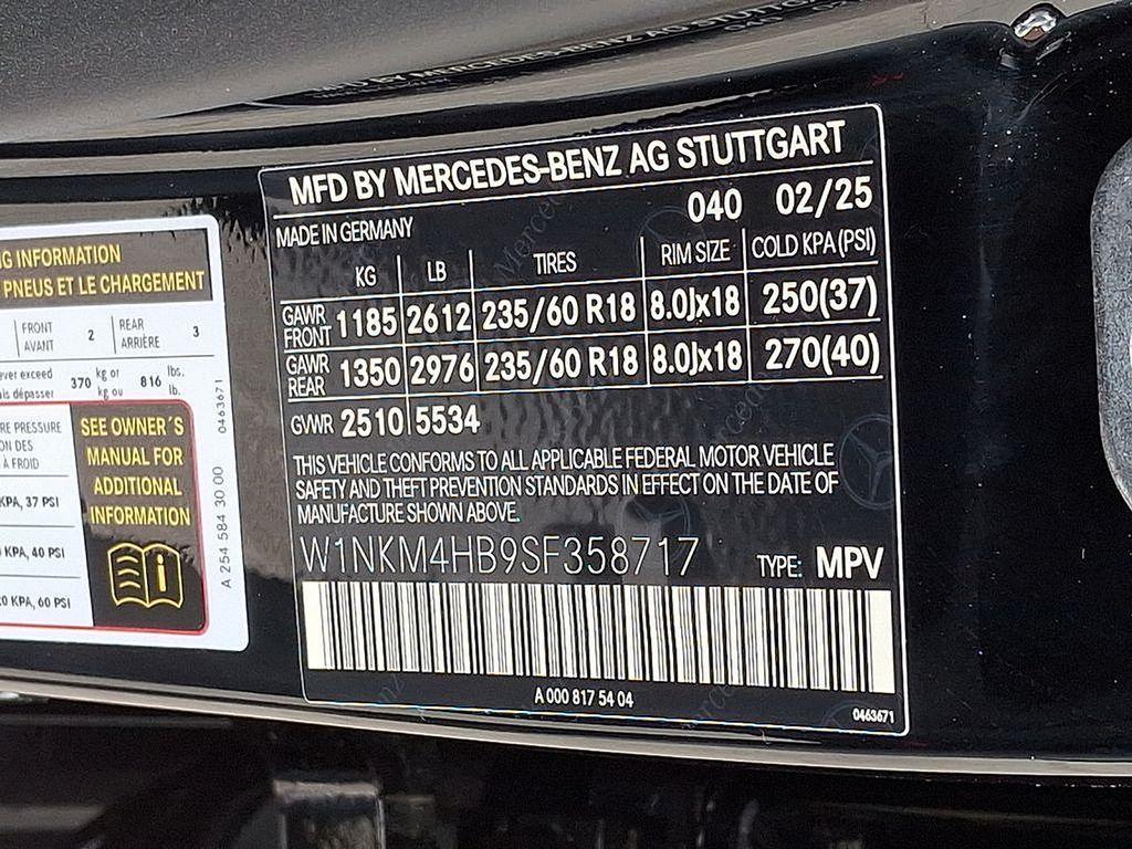 used 2025 Mercedes-Benz GLC 300 car, priced at $49,500