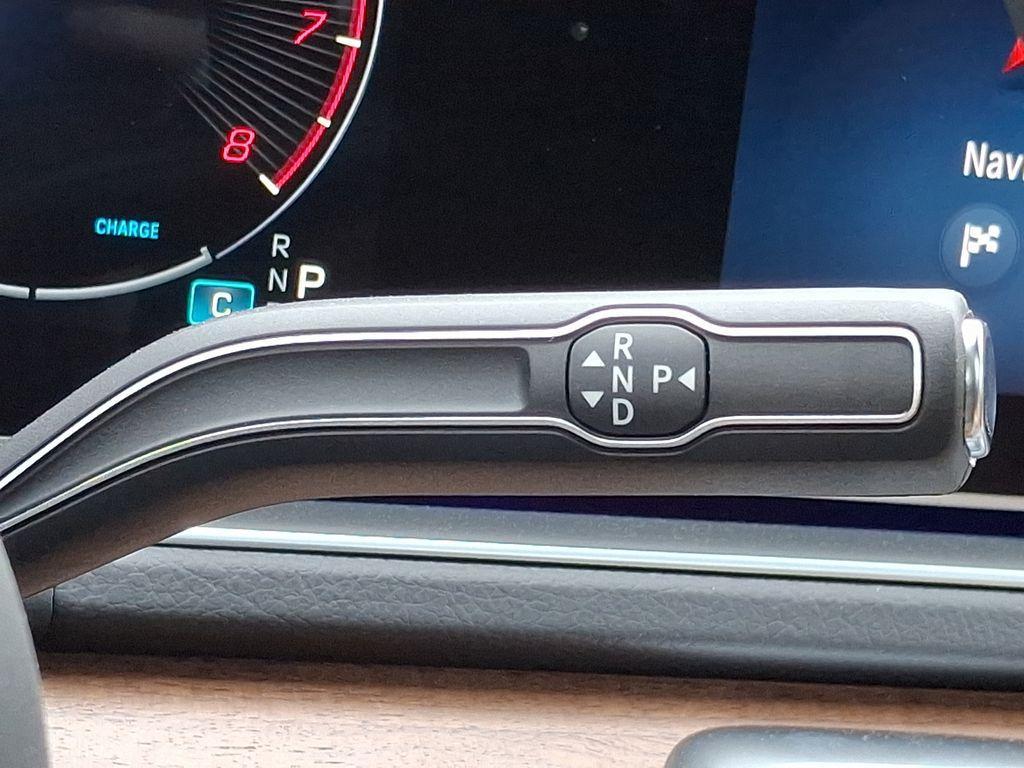 new 2025 Mercedes-Benz GLS 580 car, priced at $119,065