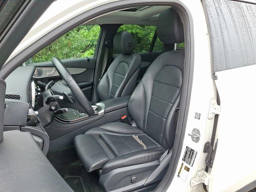 used 2019 Mercedes-Benz GLC 300 car, priced at $19,200