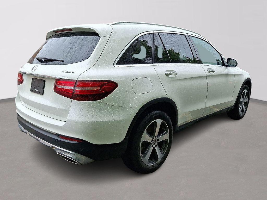 used 2019 Mercedes-Benz GLC 300 car, priced at $19,200