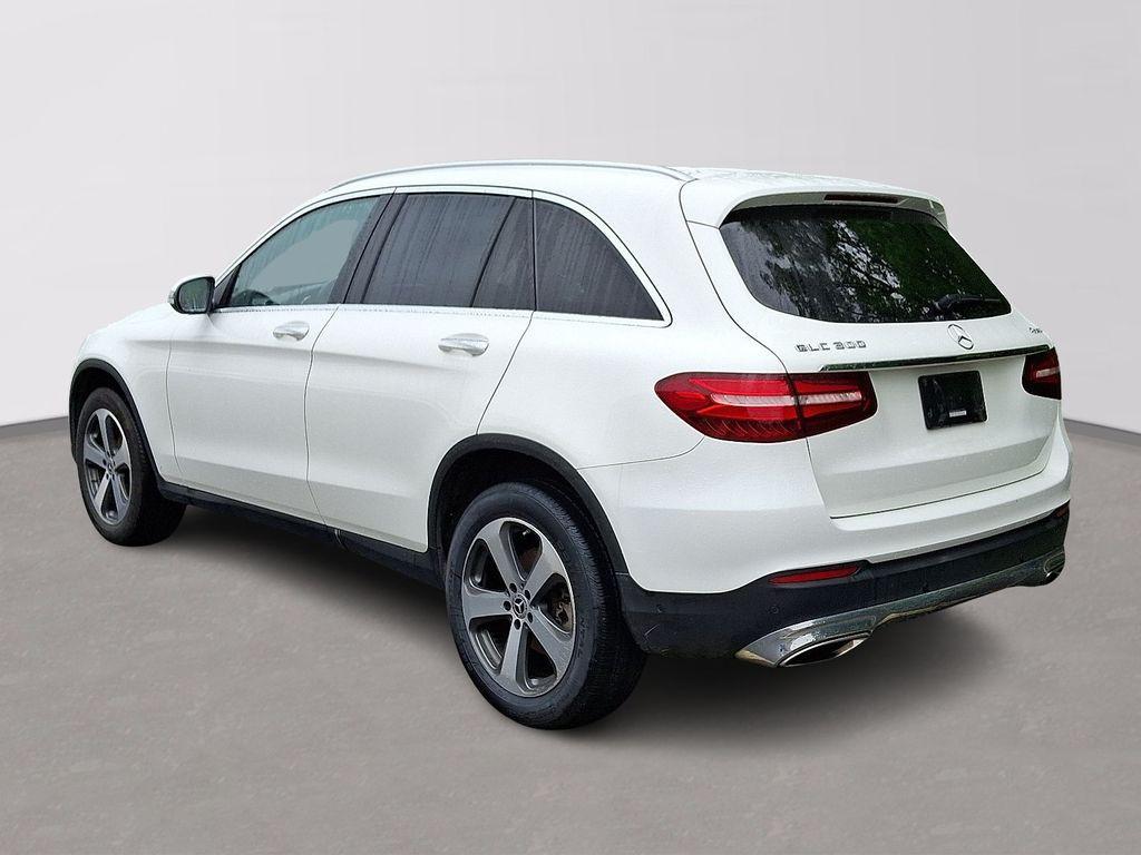 used 2019 Mercedes-Benz GLC 300 car, priced at $19,200