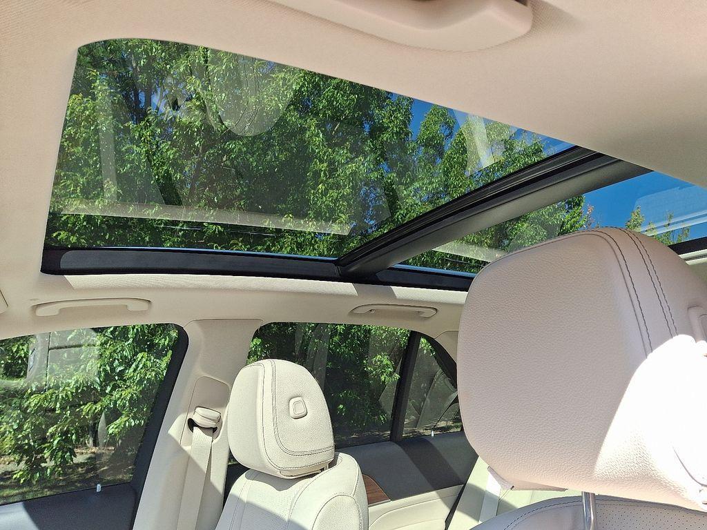 used 2022 Mercedes-Benz GLE 350 car, priced at $43,048