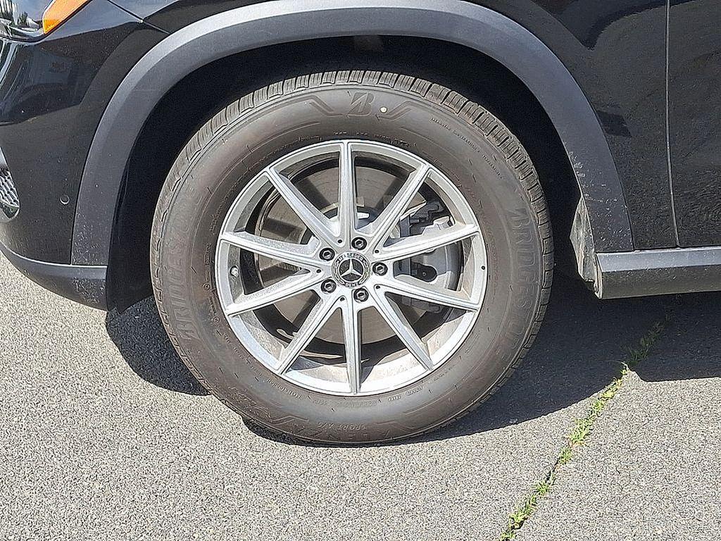 used 2025 Mercedes-Benz GLE 450e car, priced at $67,900