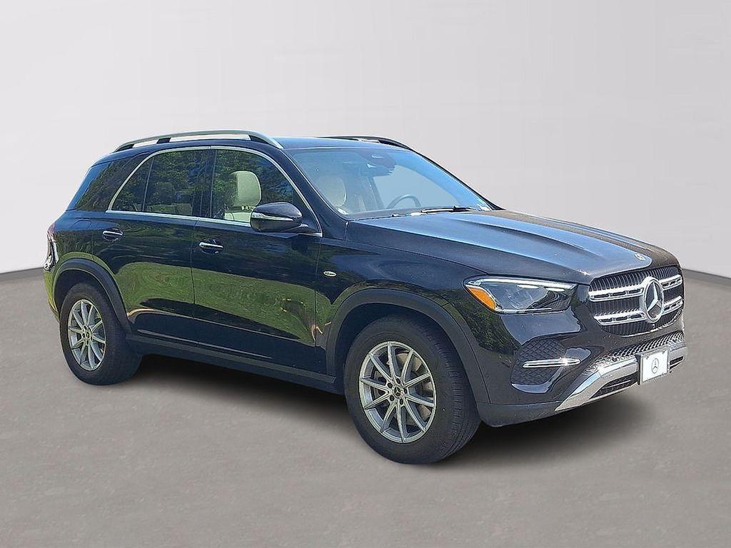 used 2025 Mercedes-Benz GLE 450e car, priced at $67,900