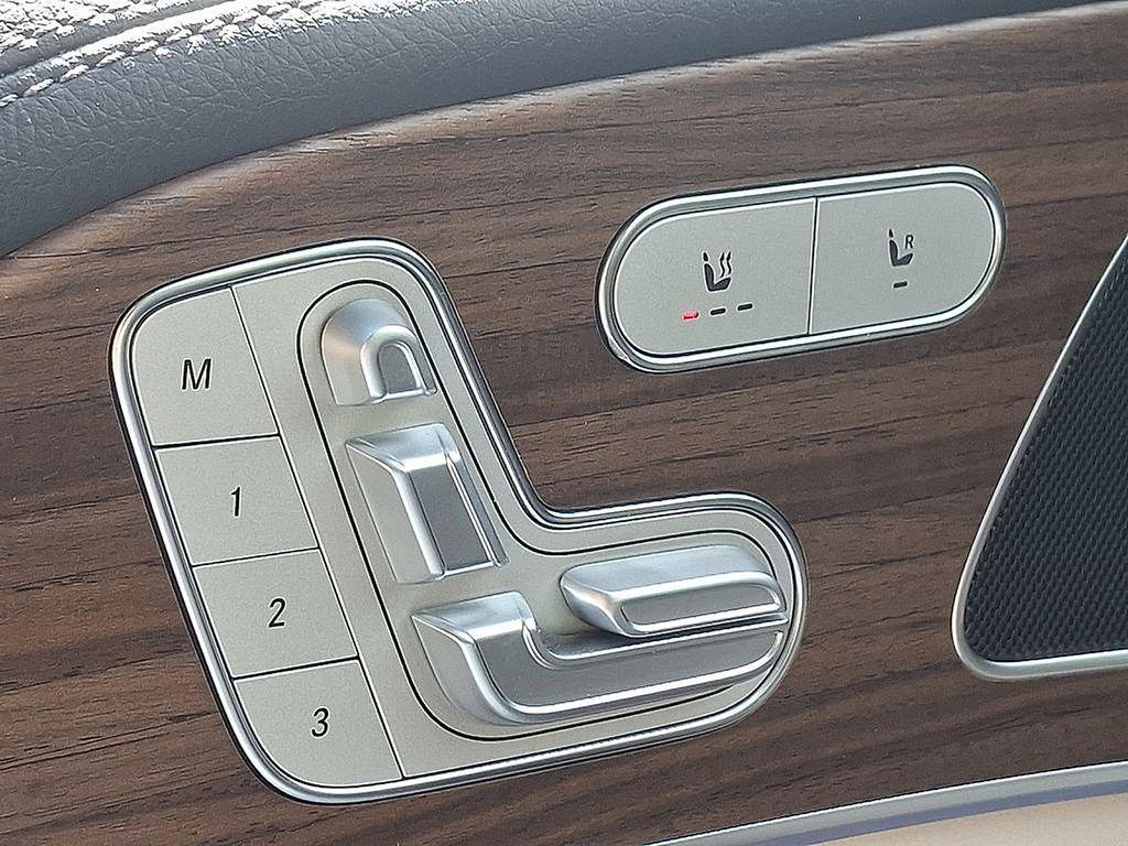 used 2025 Mercedes-Benz GLE 450e car, priced at $67,900