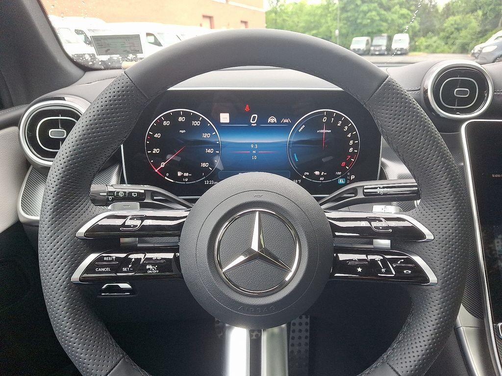 new 2025 Mercedes-Benz GLC 350e car, priced at $69,600