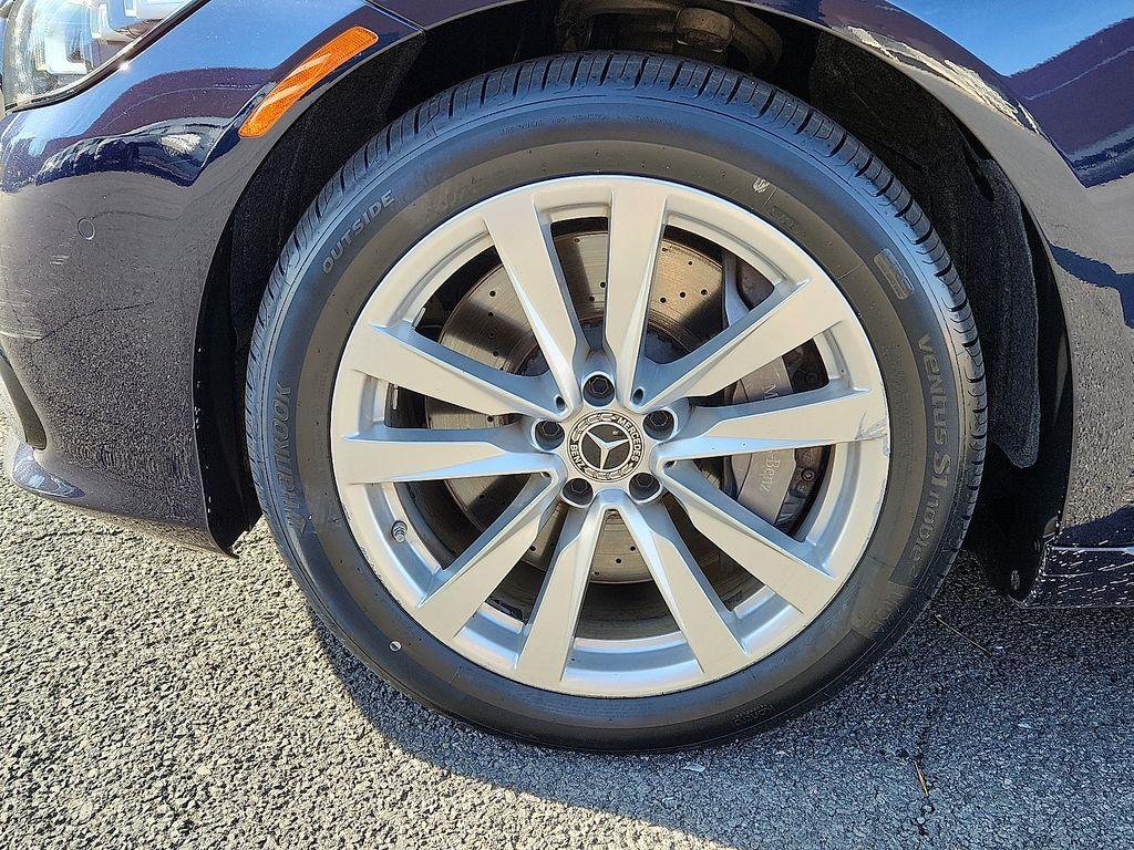 used 2022 Mercedes-Benz S-Class car, priced at $65,109