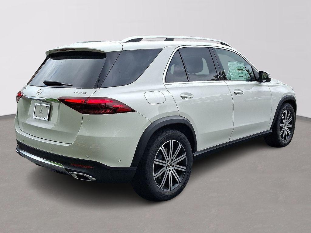 new 2025 Mercedes-Benz GLE 450 car, priced at $76,010