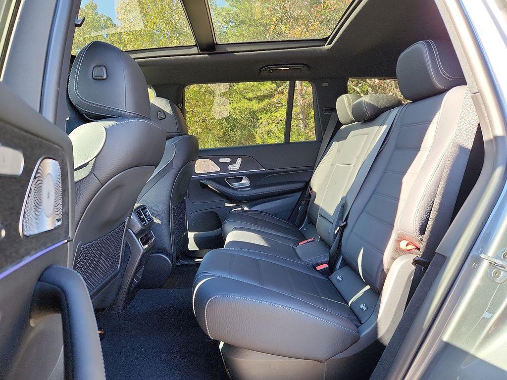new 2026 Mercedes-Benz GLS 450 car, priced at $101,135