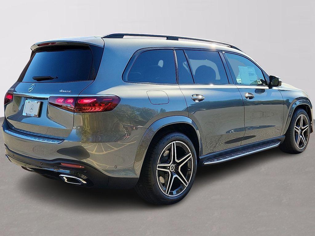new 2026 Mercedes-Benz GLS 450 car, priced at $101,135