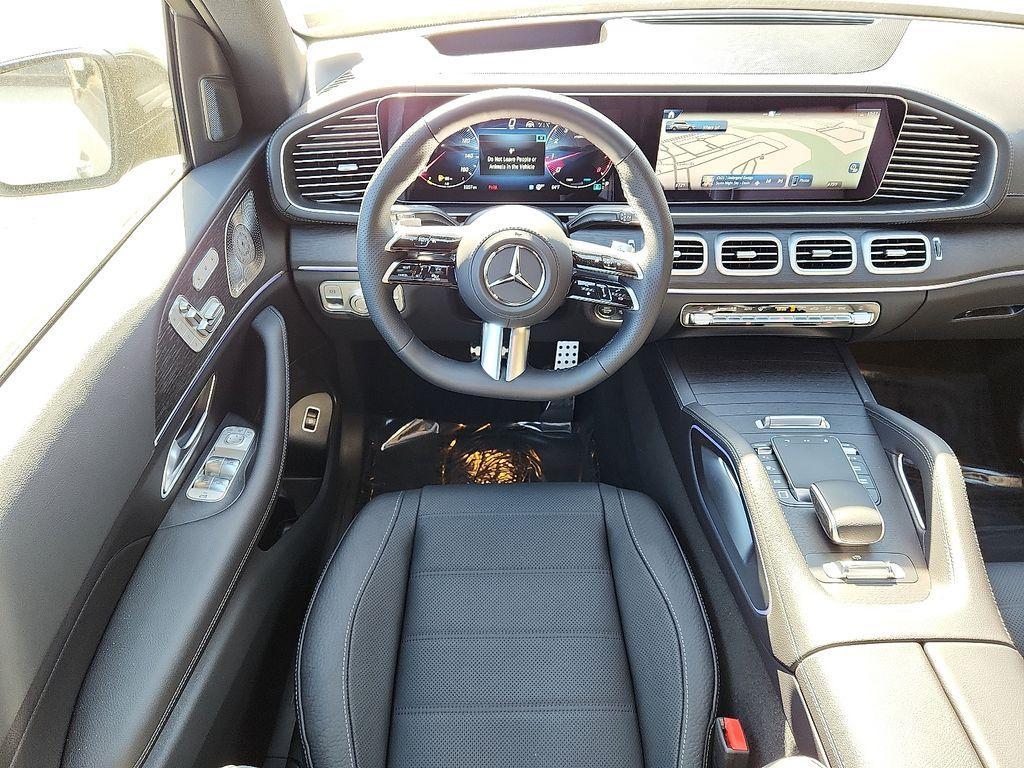 new 2026 Mercedes-Benz GLS 450 car, priced at $101,135