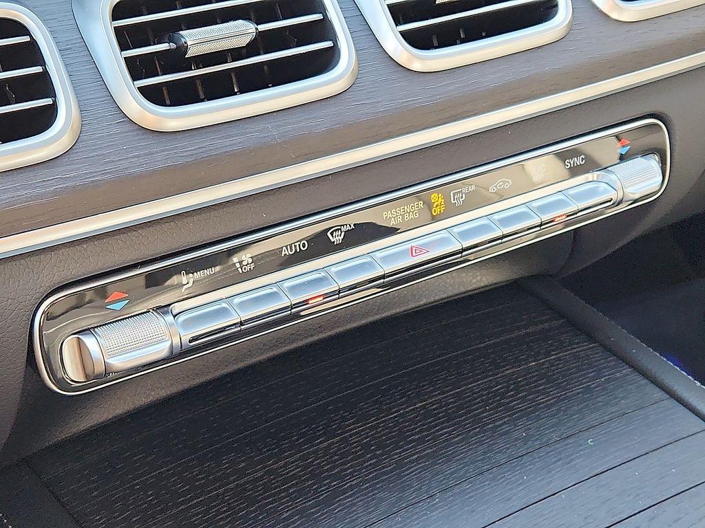 new 2026 Mercedes-Benz GLS 450 car, priced at $101,135