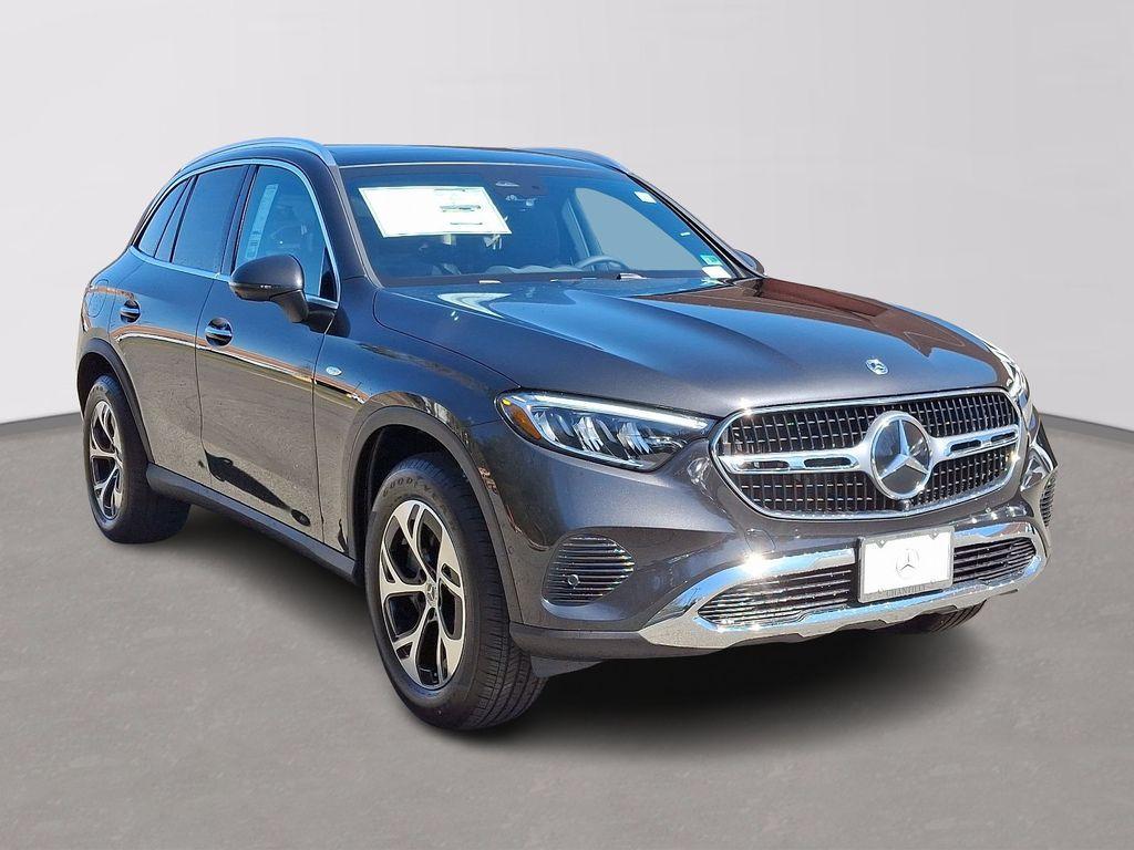 new 2025 Mercedes-Benz GLC 350e car, priced at $66,220