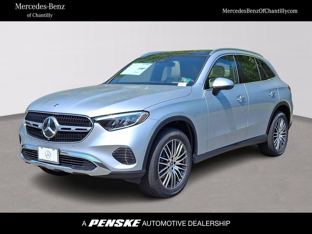 new 2025 Mercedes-Benz GLC 300 car, priced at $55,985