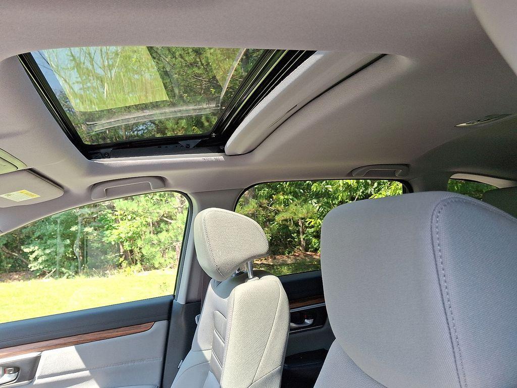 used 2022 Honda CR-V car, priced at $26,200