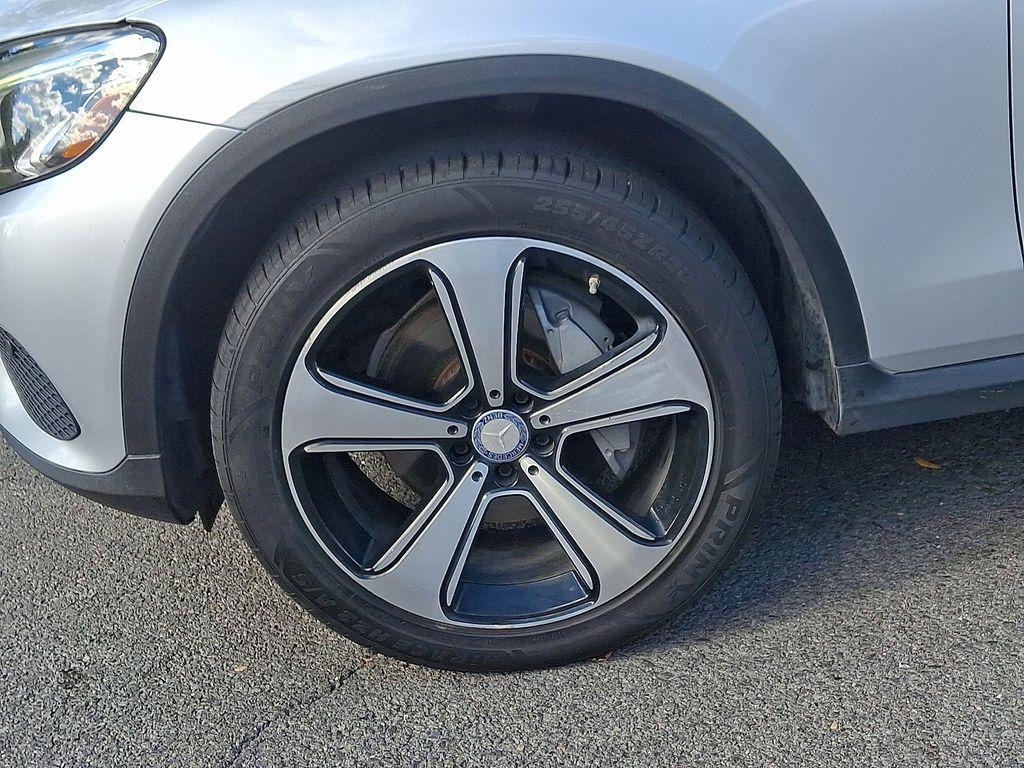 used 2017 Mercedes-Benz GLC 300 car, priced at $16,900