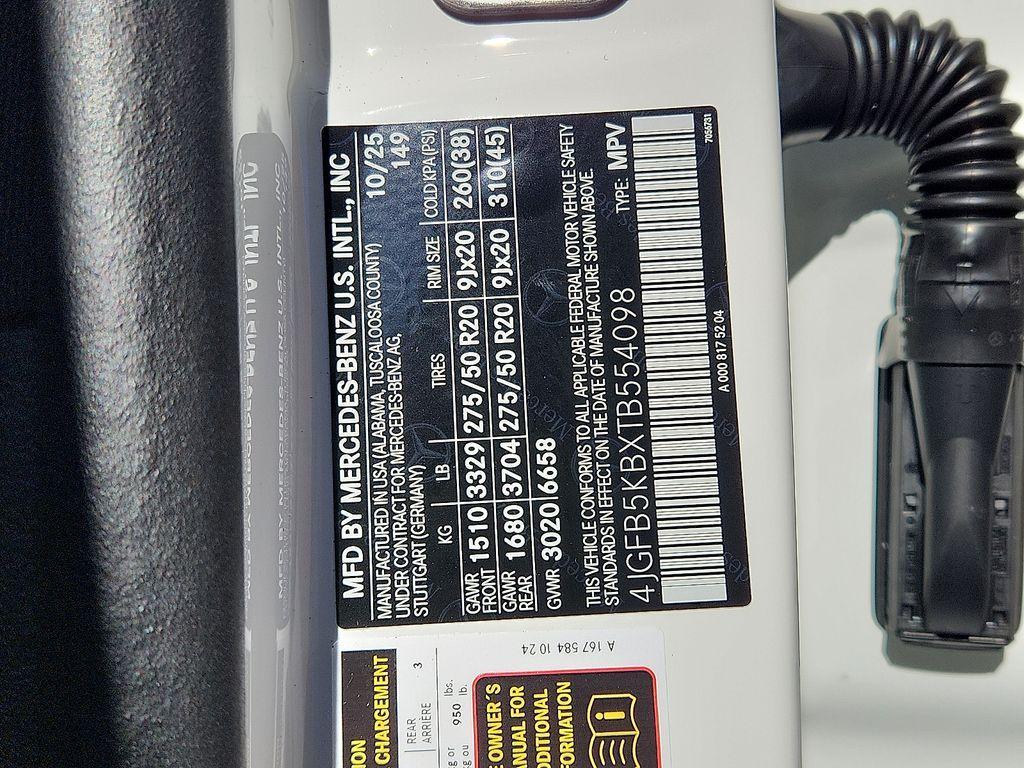 new 2026 Mercedes-Benz GLE 450 car, priced at $80,335