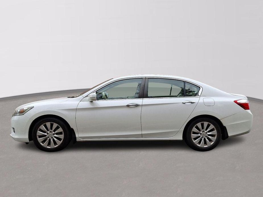 used 2015 Honda Accord car, priced at $17,300