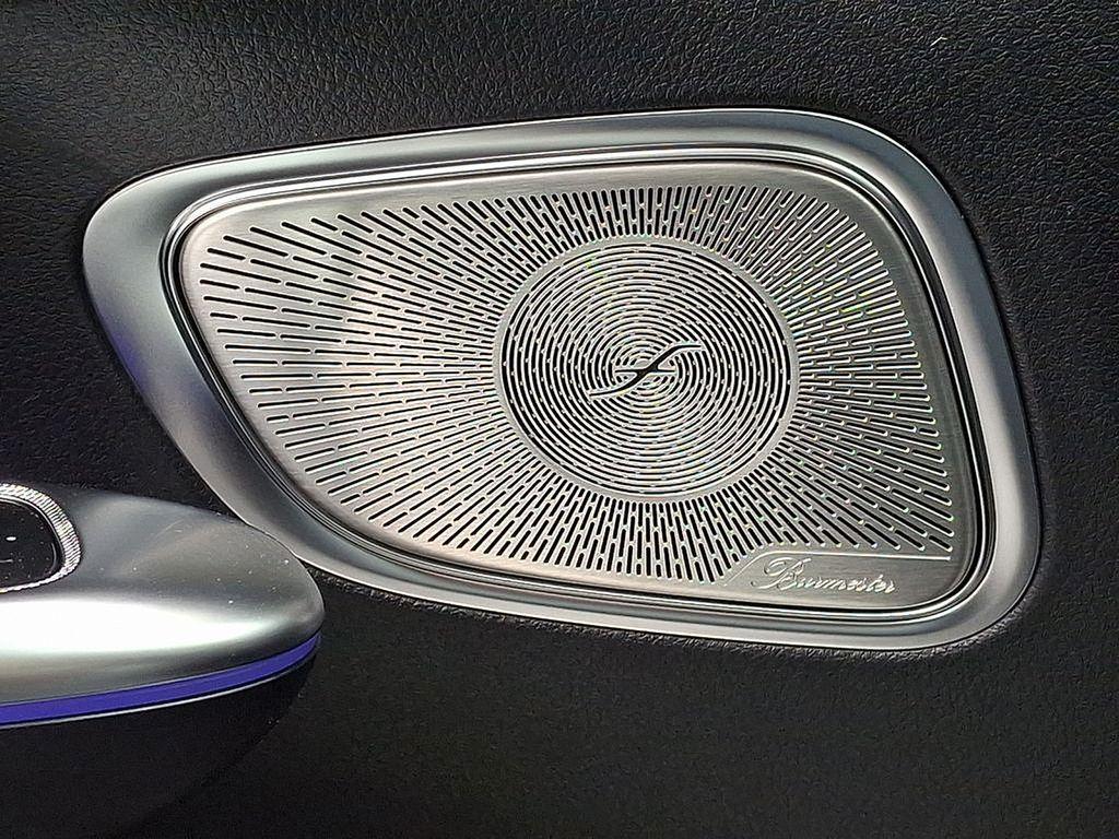 used 2025 Mercedes-Benz GLC 350e car, priced at $62,000