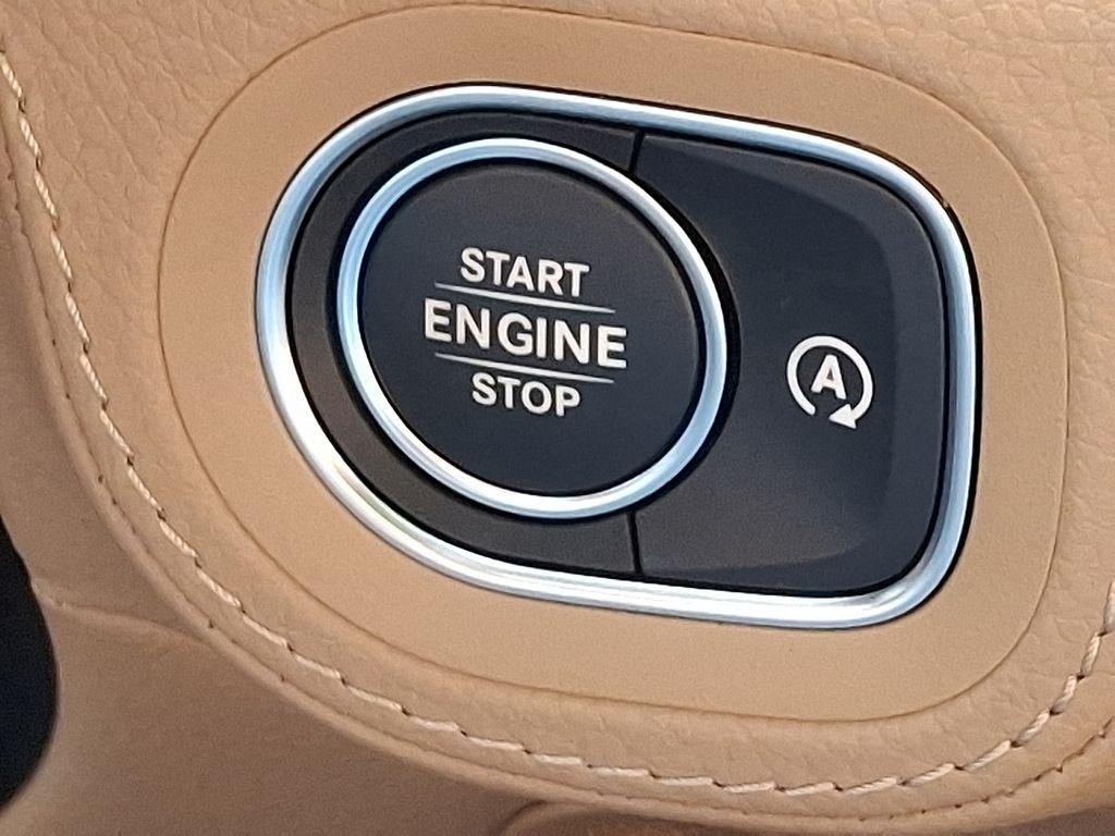 new 2025 Mercedes-Benz GLS 450 car, priced at $102,890