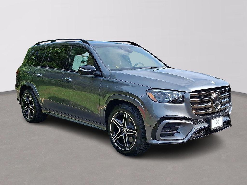 new 2025 Mercedes-Benz GLS 450 car, priced at $102,890