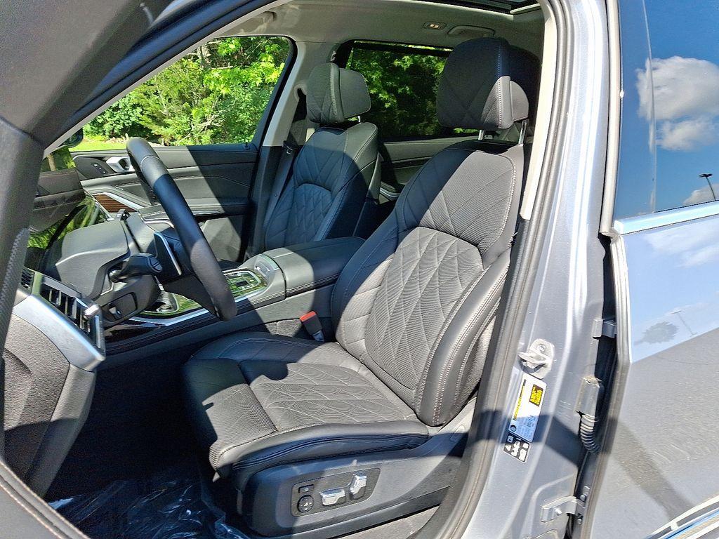 used 2024 BMW X7 car, priced at $62,836