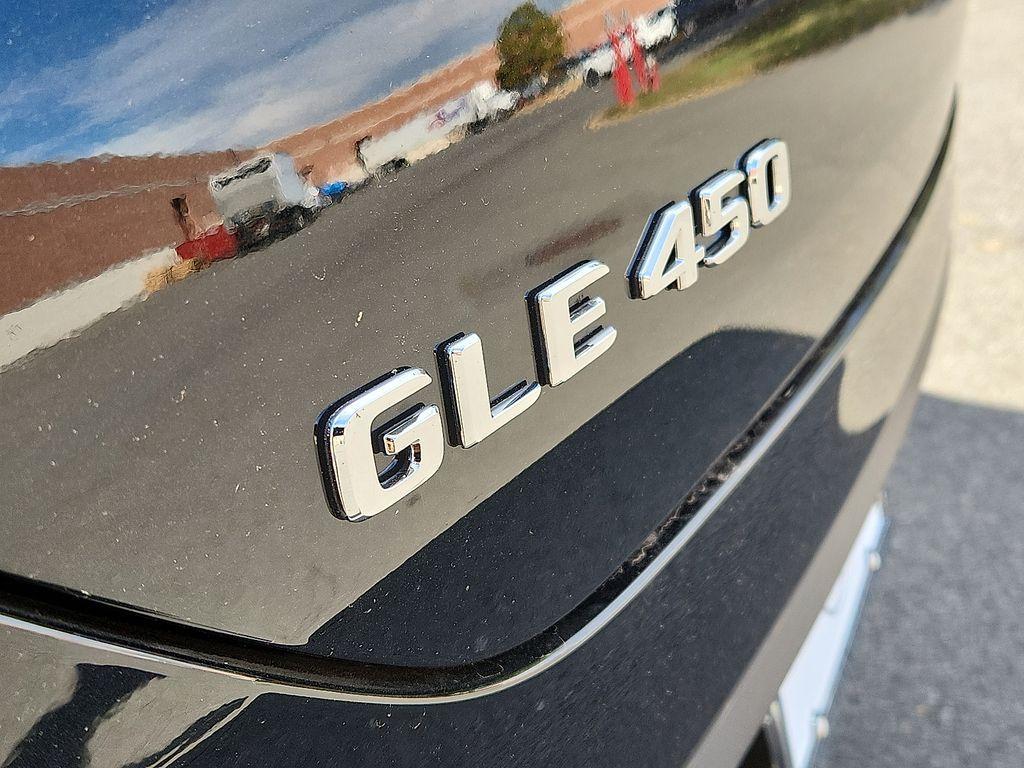 new 2026 Mercedes-Benz GLE 450 car, priced at $90,050