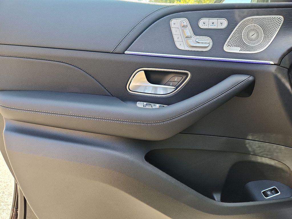 new 2026 Mercedes-Benz GLE 450 car, priced at $90,050